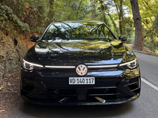 Volkswagen Golf 8R ABT 1 Volkswagen Golf 8R ABT 1